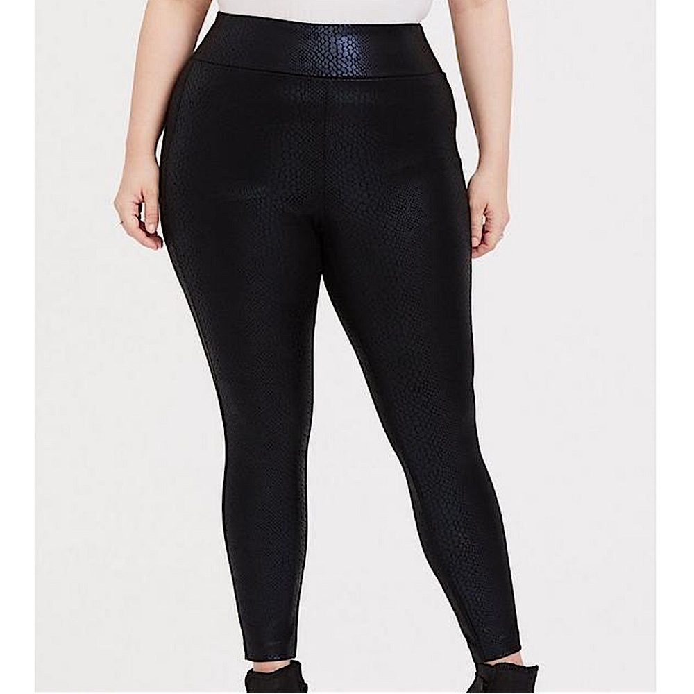 Torrid pixie skinny studio snake print pants